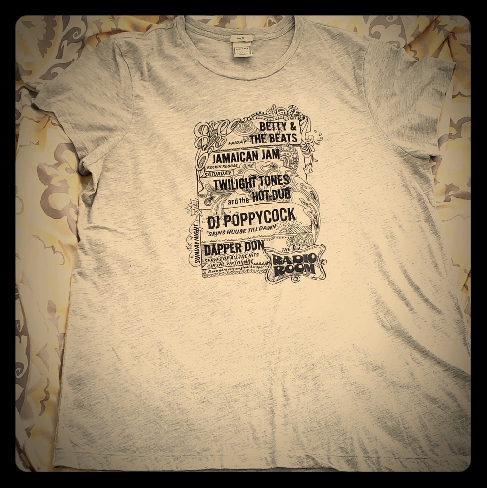 Old Navy Tee